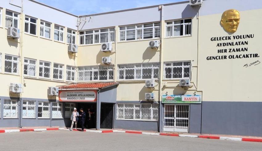 Ömür boyu yuva arıyorlar: Germencik Belediyesi’nden sahiplendirme çağrısı