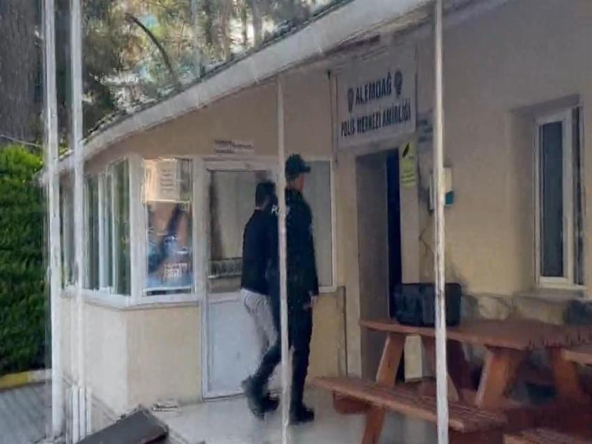 Depolarda sakladı, 15 yılda biriktirdi: Antika koleksiyonu gün yüzüne çıktı