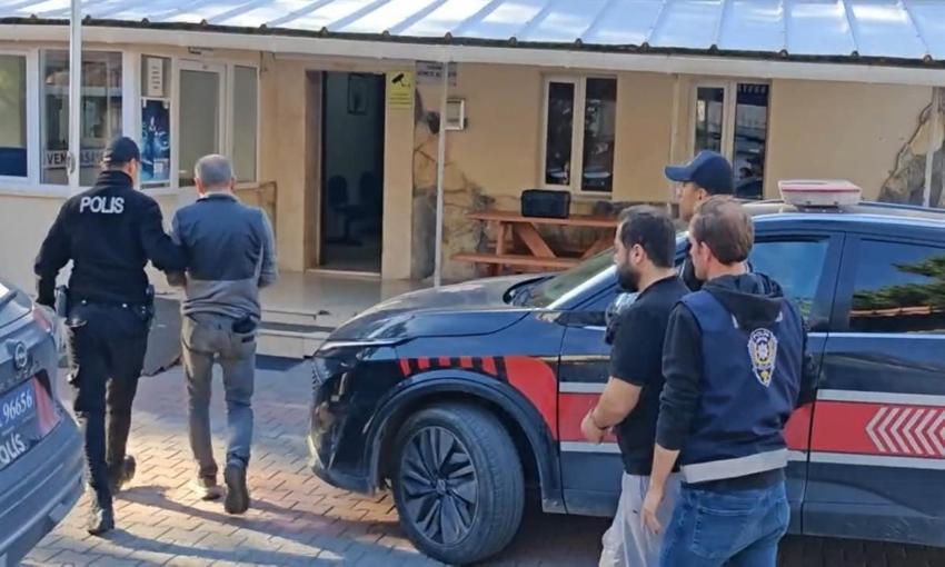 Depolarda sakladı, 15 yılda biriktirdi: Antika koleksiyonu gün yüzüne çıktı