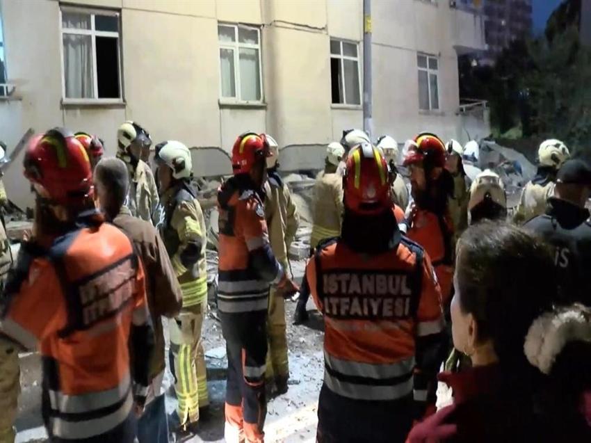 Maltepe'de 6 katlı bina çöktü: Arama kurtarma çalışması sürüyor