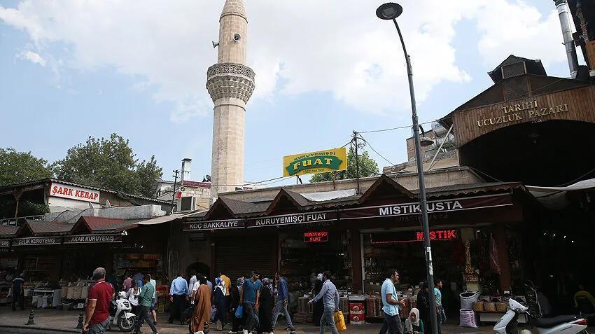 Şanlıurfa'da tek başına üretiyor! Koronavirüs zamanı başladı, yurt dışına bile gönderiyor