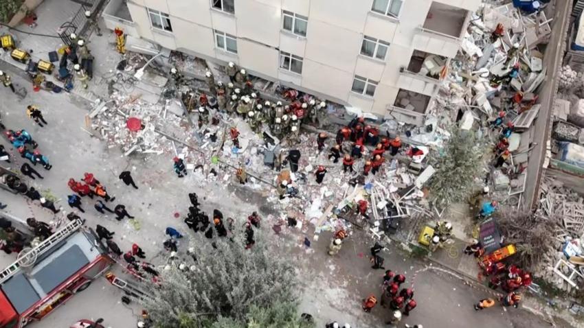 Maltepe'de 7 katlı binada çökme! Arama kurtarma çalışmaları sürüyor