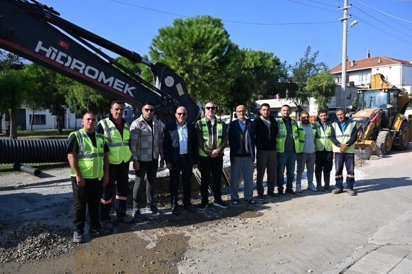 Manisa'da kronikleşen altyapı sorunu tarihe karışıyor: 400 metrelik dev hat yenilemesinde son 20 metre!
