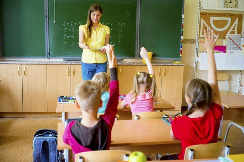 Öğretmenler Günü ne zaman, hangi gün kutlanacak? MEB 'den Öğretmenler Günü genelgesi