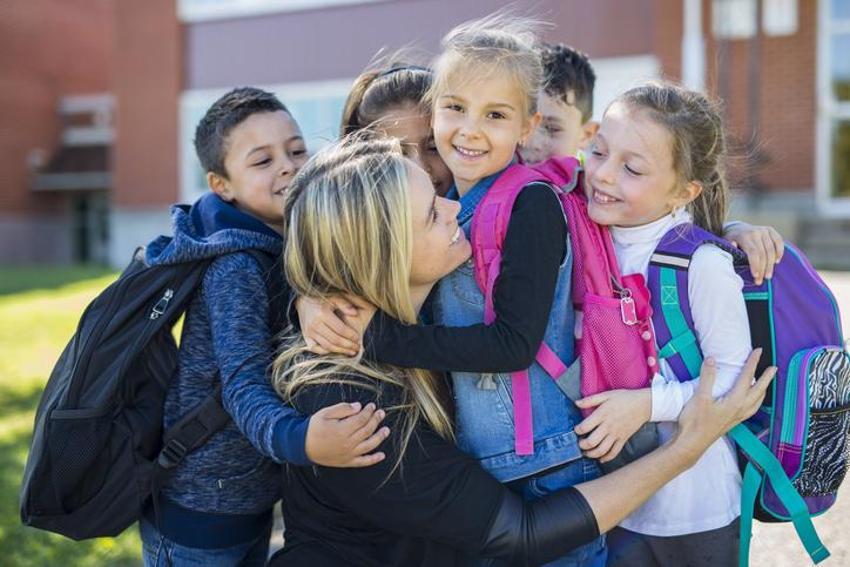 Öğretmenler Günü ne zaman, hangi gün kutlanacak? MEB 'den Öğretmenler Günü genelgesi