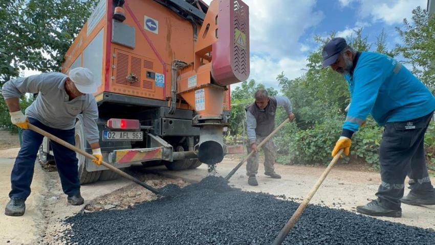 Adıyaman’da yol çalışmaları hızlandı! O caddede asfalt baştan yenileniyor