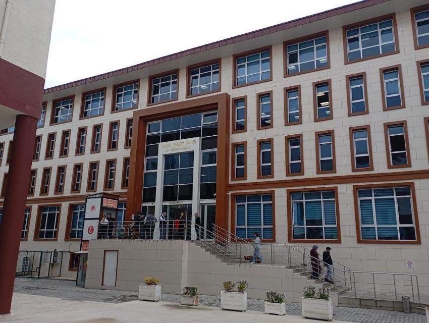 Şarkıcı Güllü'nün ölümüne ilişkin davada karar: Kızı Tuğyan Ülkem Gülter'in cezası belli oldu
