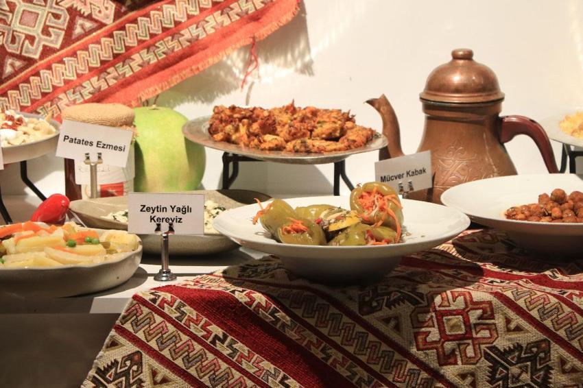 Uluslararası Adana Lezzet Festivali'nin gala gecesi düzenlendi