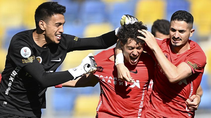 Amedspor'da deprem! Samuel Ballet yetmedi, İrfan Can Eğribayat bitirdi
