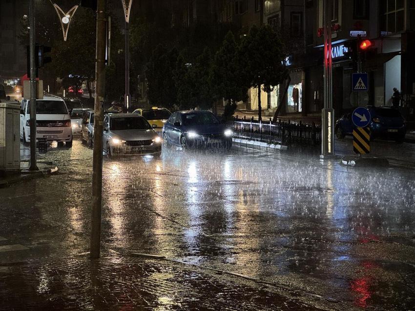 Gök gürültülü sağanak yağışlar geliyor! Meteoroloji tarih vererek uyardı: Tüm yurtta etkili olacak