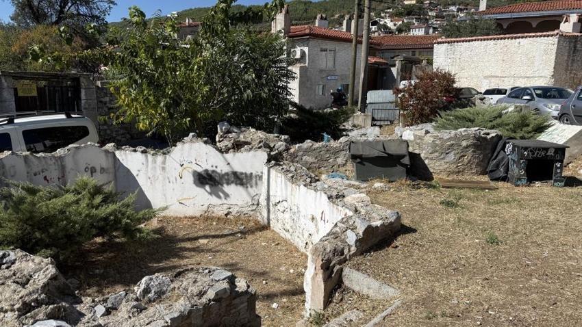 Muğla'da 454 yıllık tarih çöplerin arasında kaldı: Bir profesörün koruma çağrısı