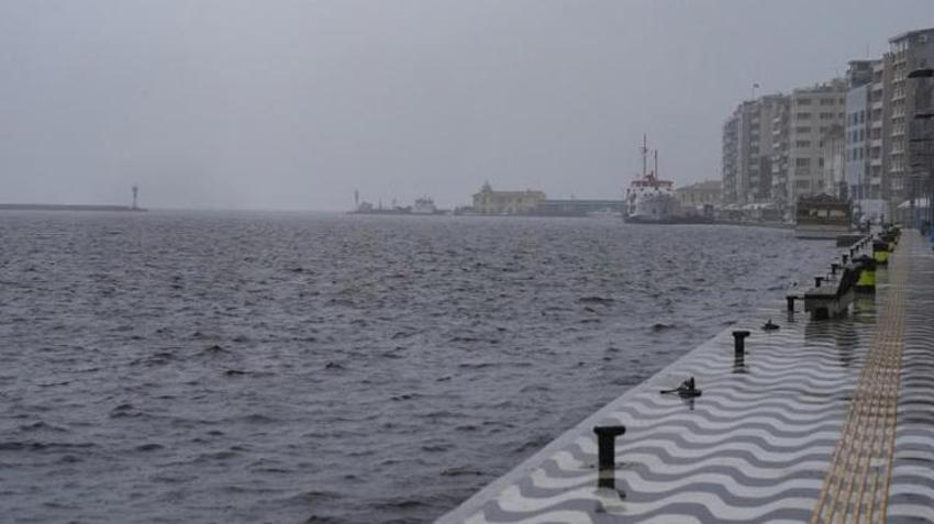 İZMİR HAVA DURUMU 13 EKİM 2026 | İzmir'e yağmur geliyor mu? Konak, Karşıyaka, Bornova ve Buca'da bugün hava nasıl olacak?