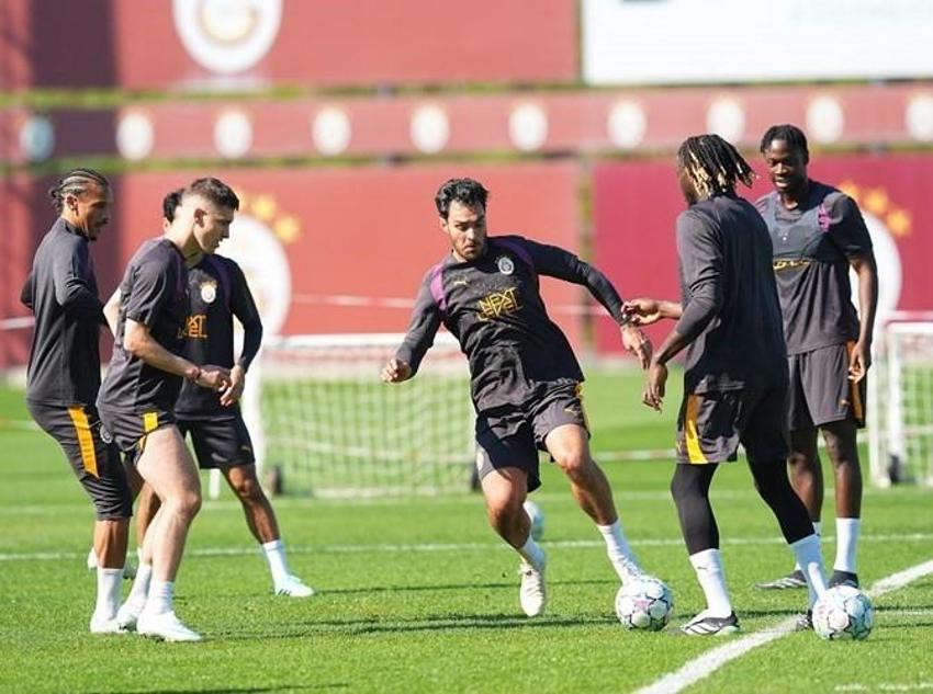 GALATASARAY - BARCELONA MAÇI NE ZAMAN, SAAT KAÇTA, HANGİ KANALDA? İşte muhtemel ilk 11'ler