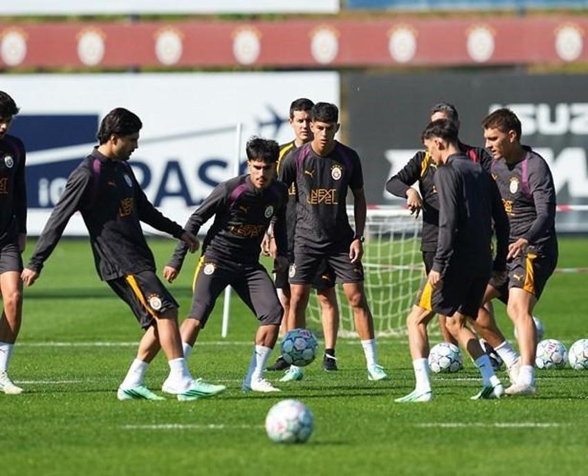 GALATASARAY - BARCELONA MAÇI NE ZAMAN, SAAT KAÇTA, HANGİ KANALDA? İşte muhtemel ilk 11'ler