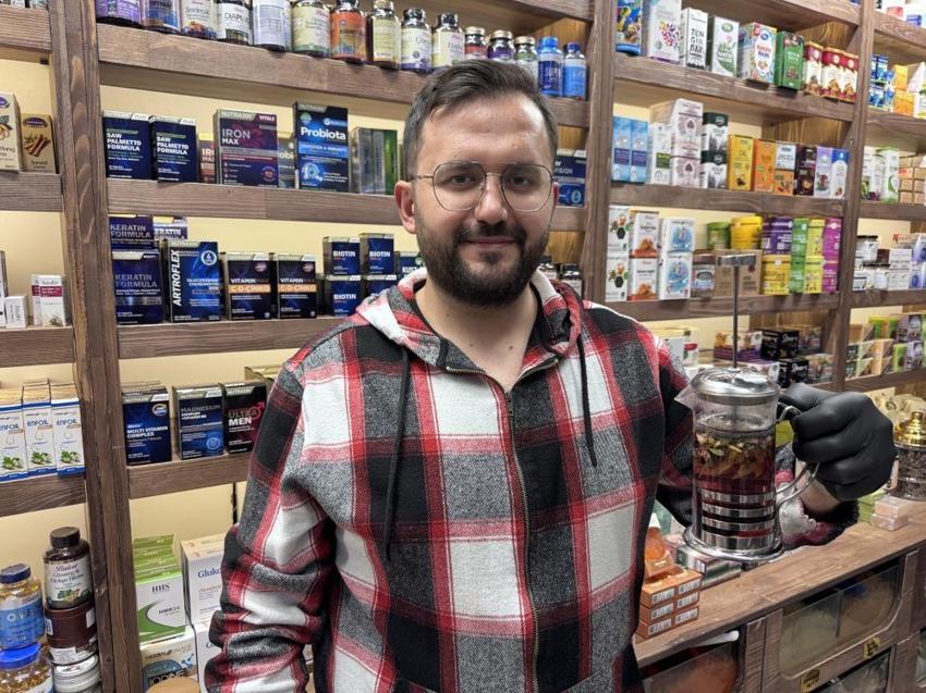 İçine eklenecek tek bir ot enfeksiyonu bıçak gibi kesiyor! Günde 1 bardak içen kışı hastalanmadan geçiriyor