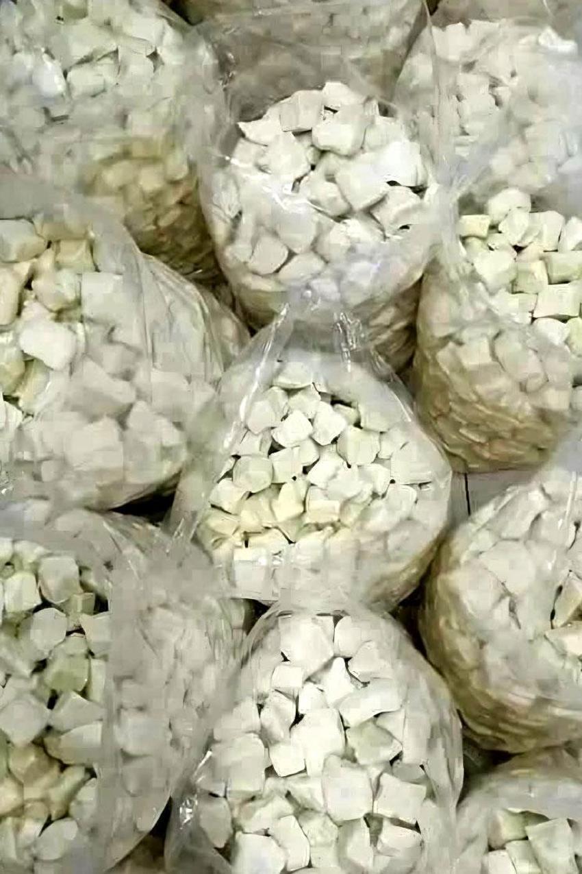Geleneksel yöntemlerle üretilen Araban keçi peynirine yoğun talep var