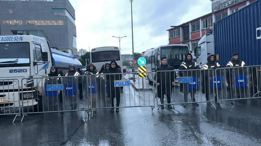 HALK TV'YE KAYYUM ATANDI | Halk TV'ye neden kayyum atandı? TMSF'nin kararının arkasında ne var? İşte Halk TV canlı yayınında yaşananlar ve operasyonun detayları