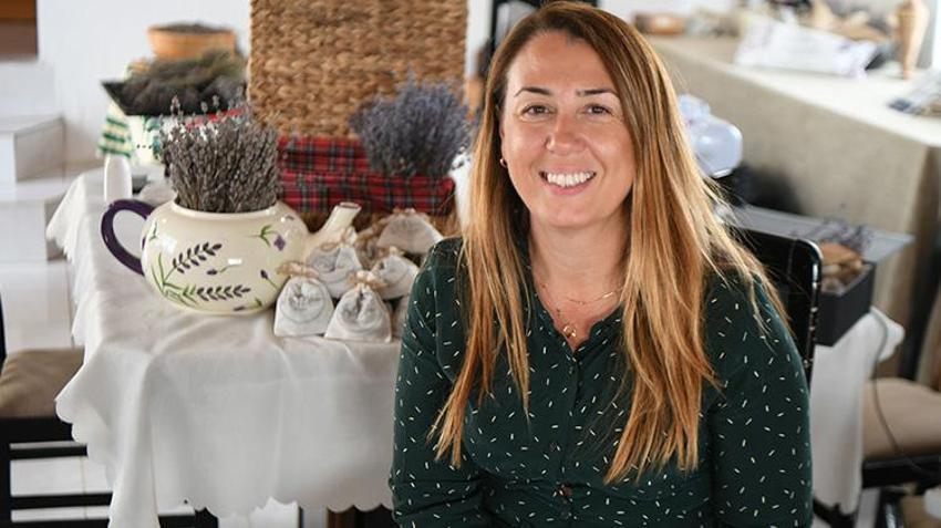 Bulgaristan'dan getirip Çanakkale'deki arazisine dikti! İlk hasadı Fransa'da kapış kapış satıldı