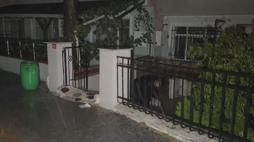 Sağanak yağış ve fırtına İstanbul'da hayatı olumsuz etkiledi! Okullar tatil edildi