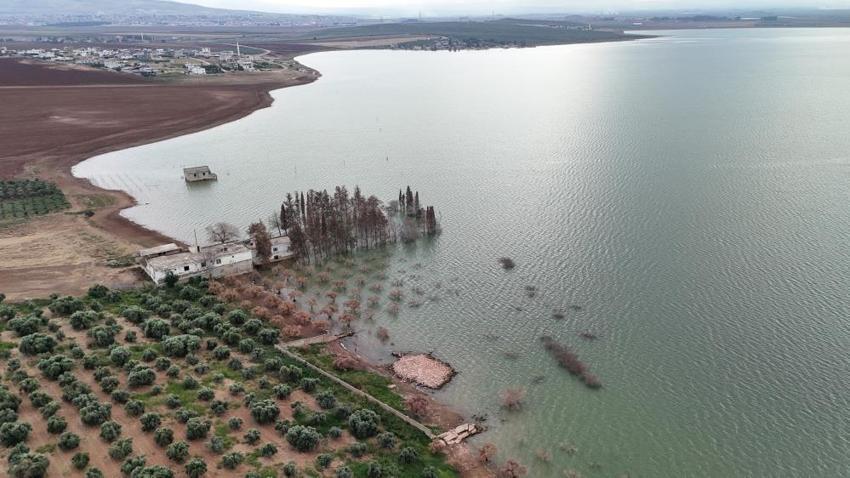 Hatay'da geçen yıl kuraklıktan ortaya çıkmıştı: Bu yıl yeniden sular altında kaldı