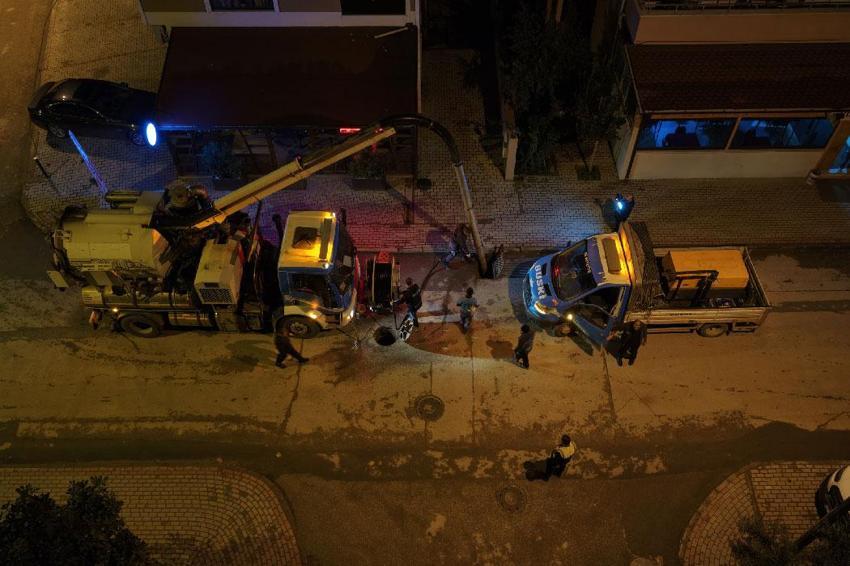 Bursa’da yoğun sağanak yağış için alarm verildi: 839 personel, 285 araç ve iş makinesiyle teyakkuza geçildi