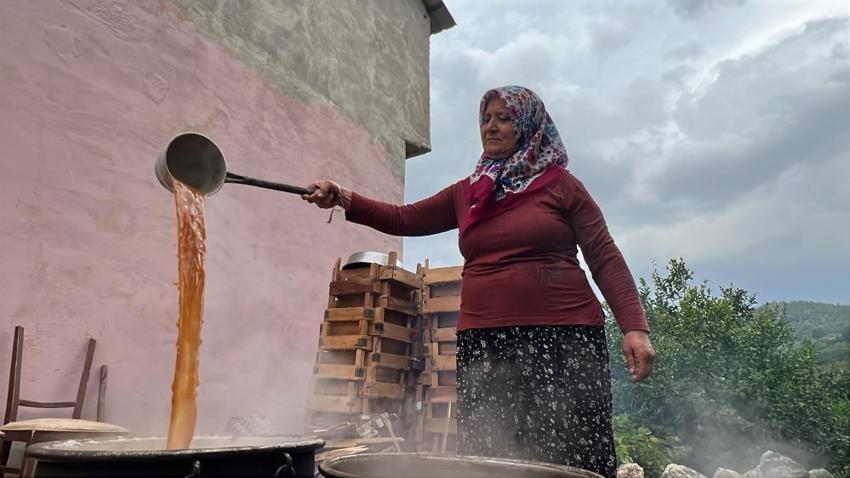 Çocukluk hayali sosyal medya sayesinde gerçekleşti: Köy videolarıyla tanındı, fenomen oldu!