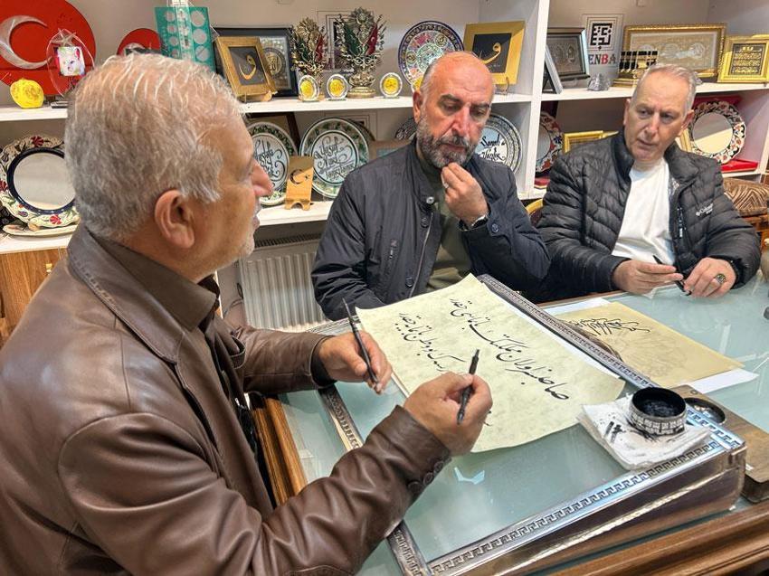 Vanlı hattat, ecdadın sanatını geleceğe taşıyarak çok sayıda öğrencinin yetişmesine katkı sağladı