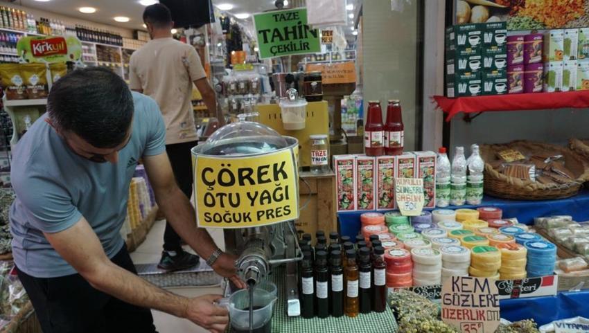 Bitki çaylarında büyük hata: Ihlamur ve adaçayı sakın kaynatmayın! Kemeraltı Çarşısı'ndan sonbahar uyarısı!