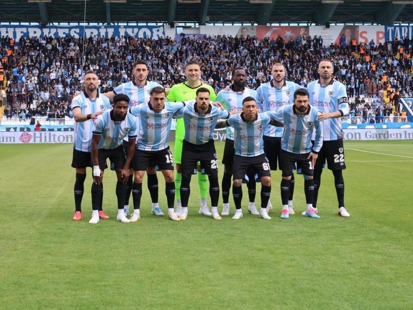 Erzurumspor FK'da Cardoso, Eren Tozlu değil yeni transferi linç ettiler: Eminönü saatçilerinden mi aldınız?