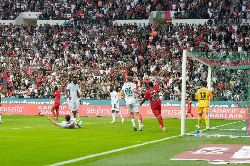Amed Sportif Faaliyetler sahasında TÜMOSAN Konyaspor'u 86'da geçti