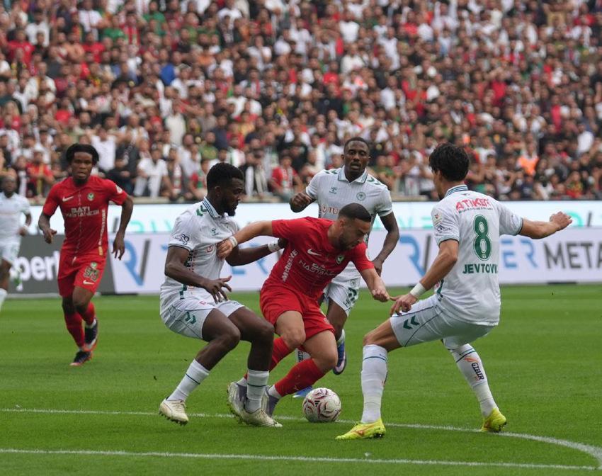Amed Sportif Faaliyetler sahasında TÜMOSAN Konyaspor'u 86'da geçti