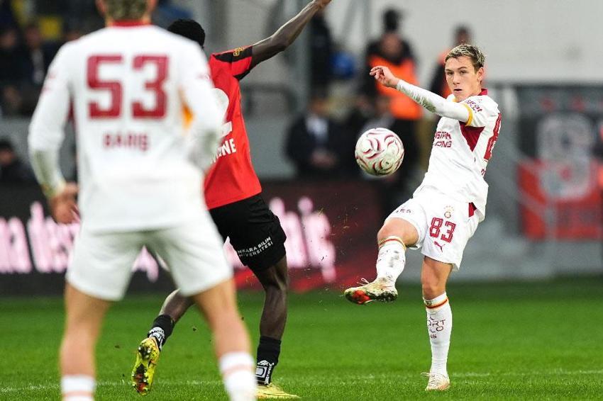 Gençlerbirliği - Galatasaray: Ankara'da kritik gol 88. dakikada geldi