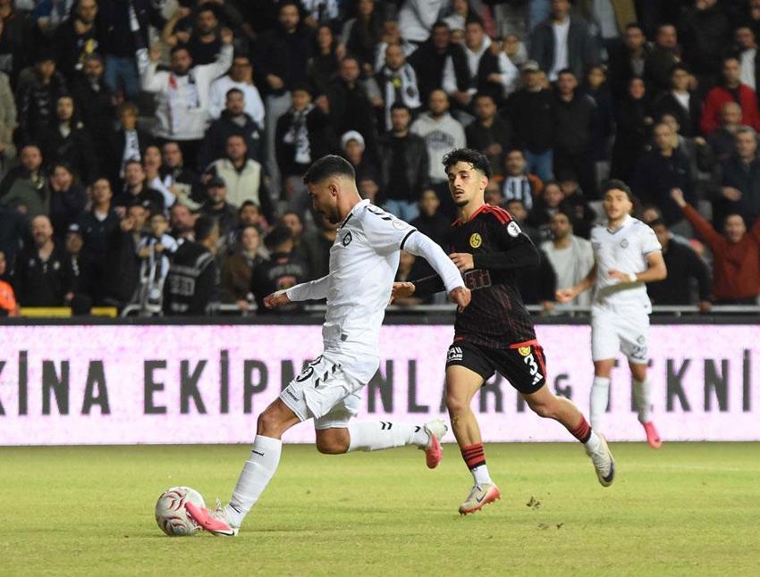 Eskişehirspor İzmir deplasmanında Altay'ı farklı yenerek 3 puanla dönüyor