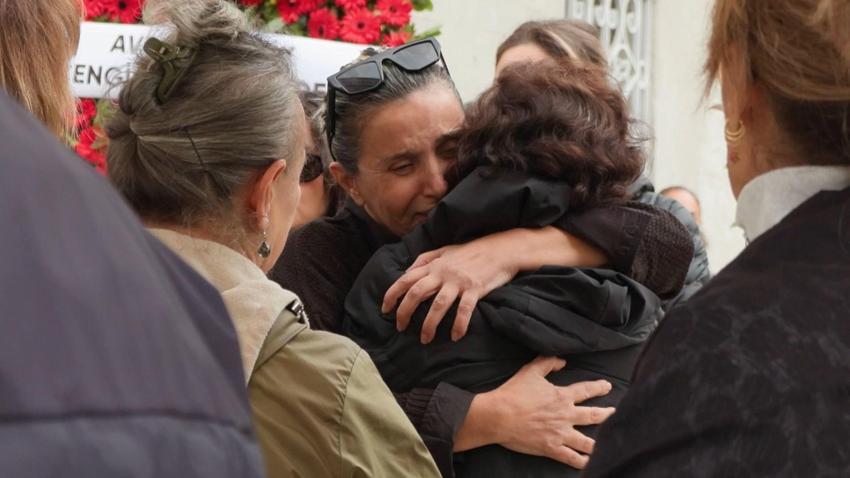 Soner Olgun son yolculuğuna uğurlandı! 67 yaşında hayatını kaybeden sanatçıya veda