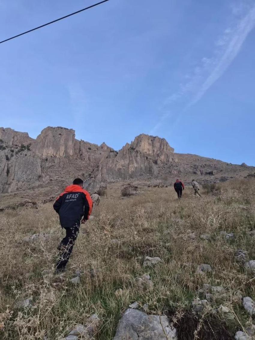 Şırnak'ta kayıp genci aramak için yapay zekâ destekli dron kullanıldı! Mağarada bulundu