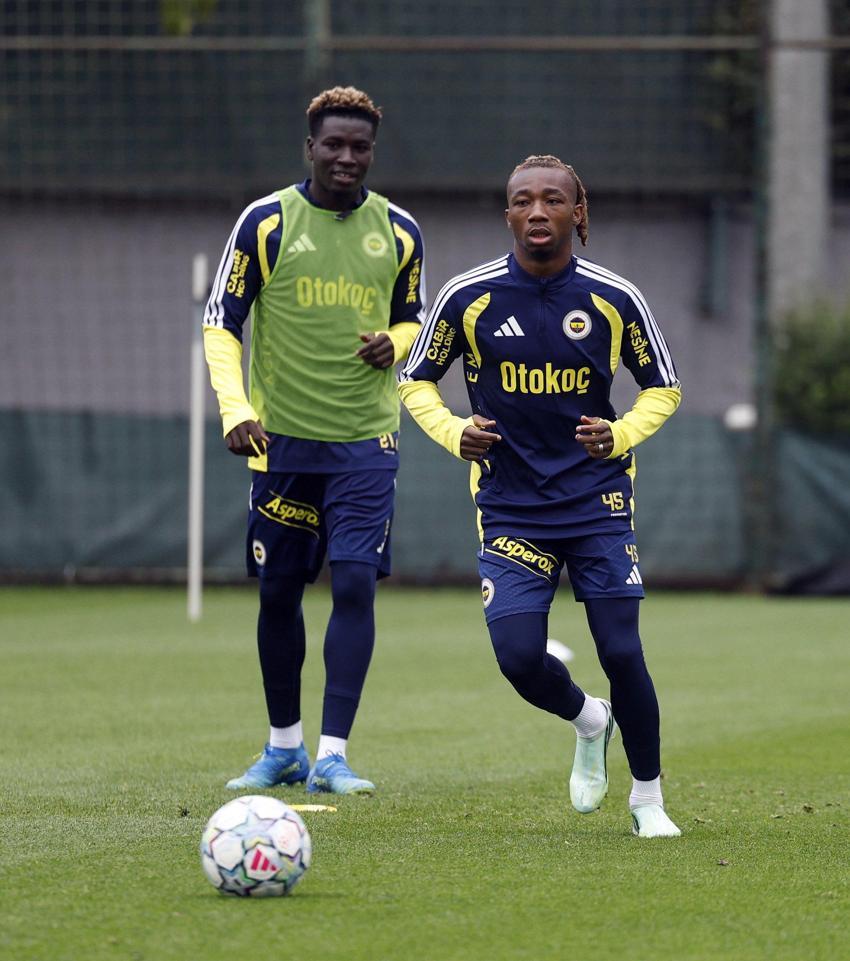 FENERBAHÇE-SLAVIA Prag maçı ne zaman, saat kaçta ve hangi kanalda? Fenerbahçe'de tek hedef kazanmak! İşte muhtemel 11'ler