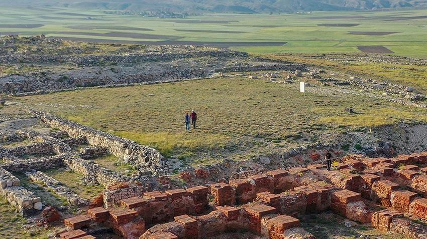 Tarihte ilk kez Sivas'ın köyünde yapıldı! Mucize aylar sonra ifşa oluyor