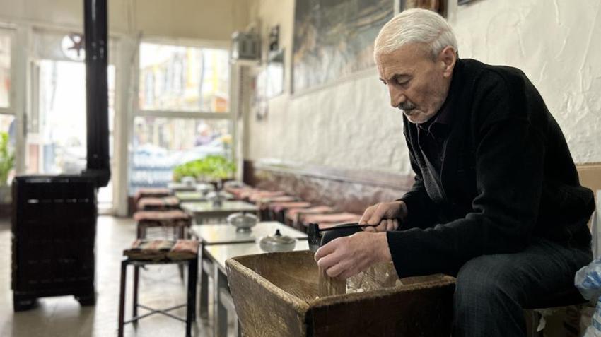 Van'da 12 yaşında başladı, 45 yıldır her gün yapıyor