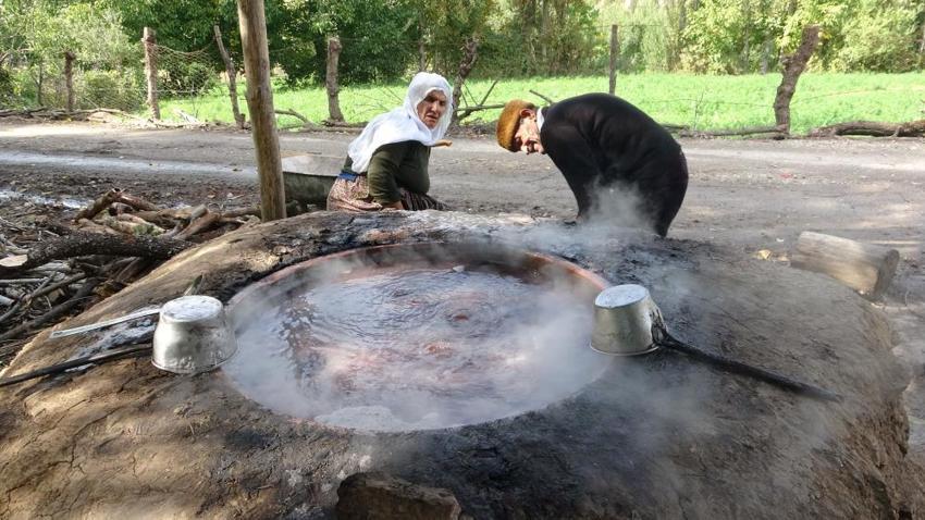 Bitlis'in sadece 13 köyünde üretiliyor! 100 kilosundan 35 kilo çıkıyor: Faydalarını duyan kapış kapış alıyor