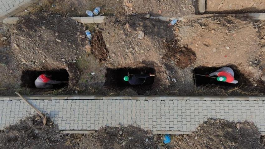 Erzurum'da donan toprağa karşı sonbahar önlemi: Toprak betonlaşmadan ekipler harekete geçti!