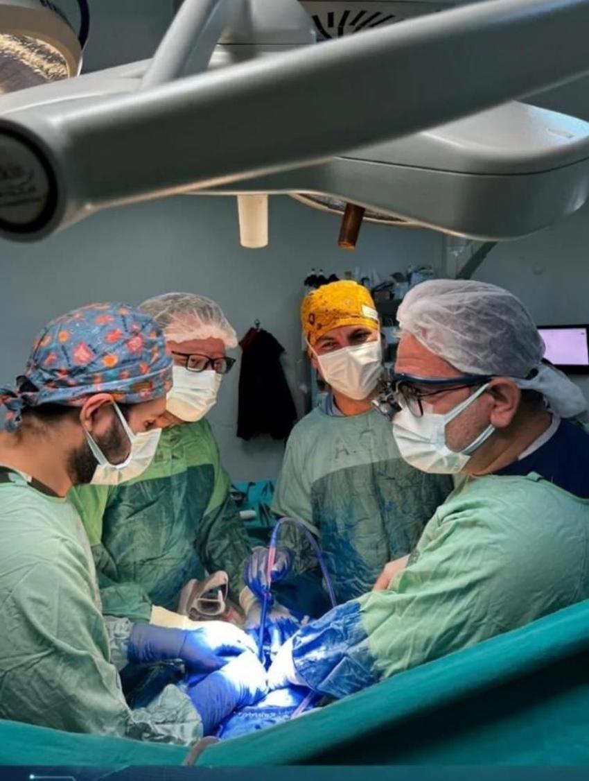Giresun'da tıp tarihine geçen dev ameliyat! Dünyada sadece 3 kişide görüldü, doktorlar gözlerine inanamadı