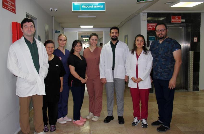 Giresun'da tıp tarihine geçen dev ameliyat! Dünyada sadece 3 kişide görüldü, doktorlar gözlerine inanamadı