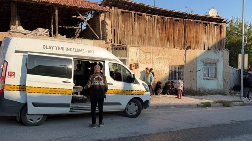 Malatya'da dehşet! Gizlice eve girip 3 çocuk annesi kadını yatağında bıçakladı