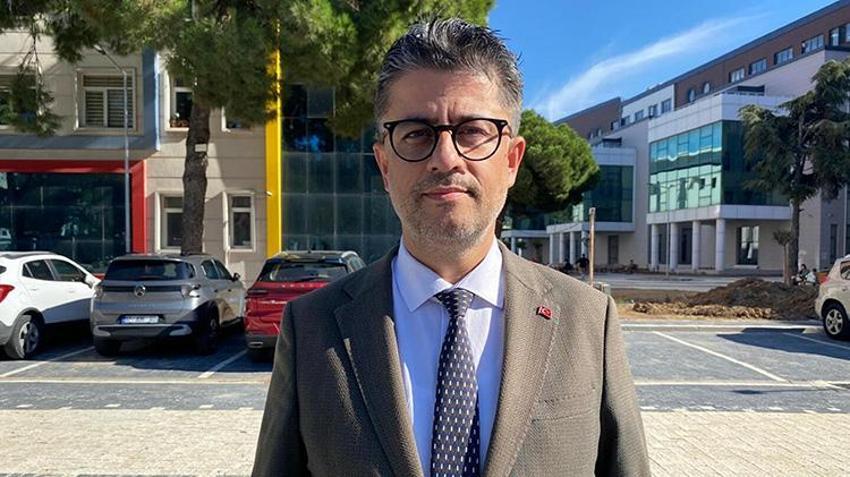 Çanakkale Savaşları’nda 111 yıllık insanlık destanı belgelendi: Yaralı İngiliz çavuşunu sırtında Taşıyan Türk askerinin hikayesi arşivden çıktı!