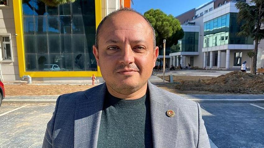 Çanakkale Savaşları’nda 111 yıllık insanlık destanı belgelendi: Yaralı İngiliz çavuşunu sırtında Taşıyan Türk askerinin hikayesi arşivden çıktı!