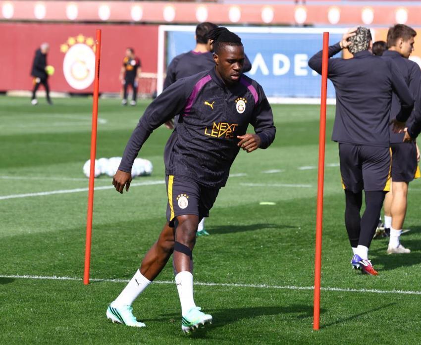 Lille - Galatasaray maçı ne zaman, saat kaçta, hangi kanalda? Fransa’da güvenlik önlemleri artırıldı: Şampiyonlar Ligi maçı ertelenecek mi?