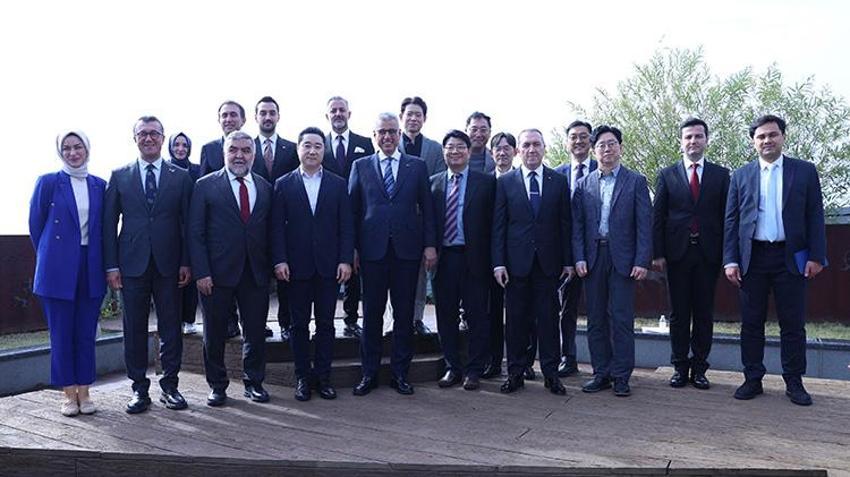 Bakan Memişoğlu Güney Kore'de: Ultrason cihazlarında en az yüzde 71 yerlilik hedefleniyor