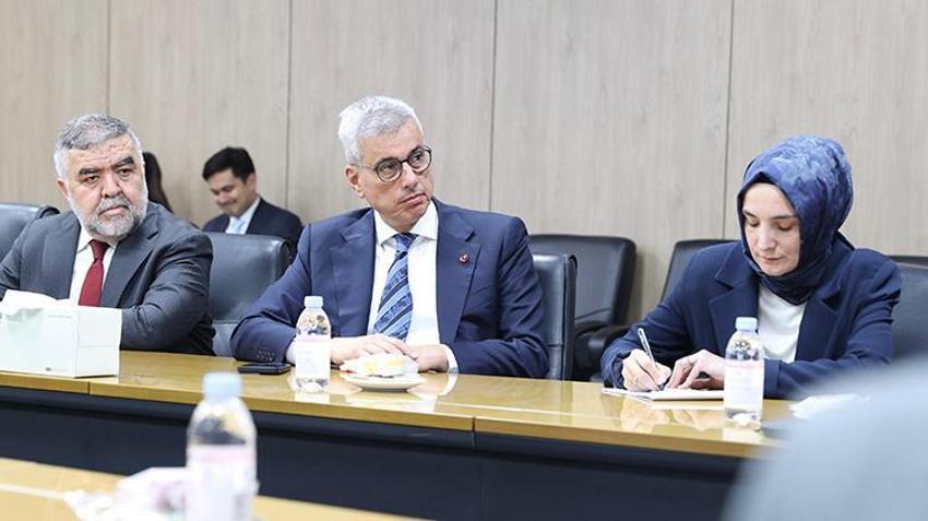 Bakan Memişoğlu Güney Kore'de: Ultrason cihazlarında en az yüzde 71 yerlilik hedefleniyor