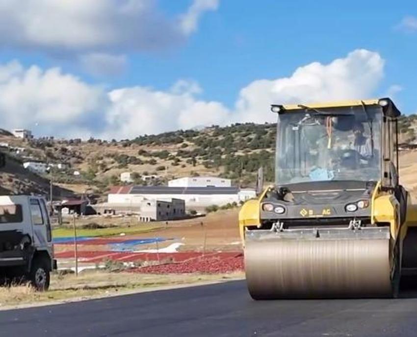 Kilis köylerinde dev ulaşım hamlesi: 5 köyde asfalt seferberliği başladı!