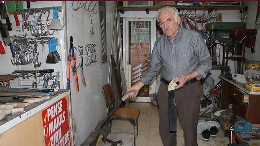 Van'da kaybolmaya yüz tutan zanaati 60 yıldır böyle yaşatıyor: 3 çocuğuna da öğretti!